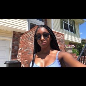 Meet your Posher, Carynton